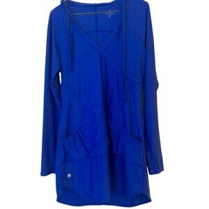 Athleta Wick-It Wader Long Sleeve w/hood women's Coverup Bora Bora Blue Medium